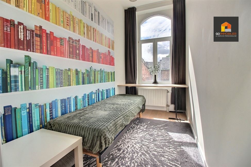 NAMUR HISTORIQUE – APPARTEMENT MEUBLÉ 2 CH. ± 73 M² à 5000 NAMUR - Réf. 13589