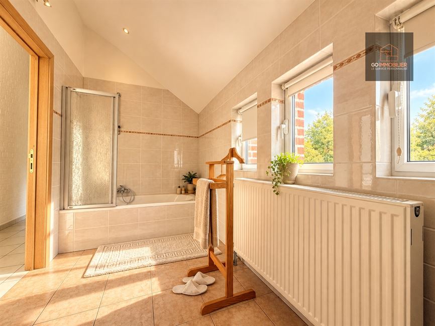 Spacieurse maison 4 chambres sur un magnifique terrain de ± 28 ares !  à 5031 GRAND-LEEZ - Réf. 13645