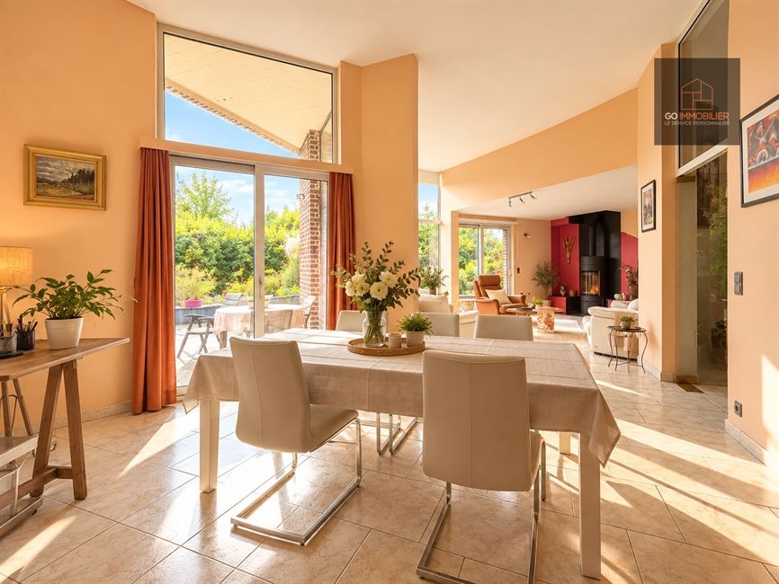 Spacieurse maison 4 chambres sur un magnifique terrain de ± 28 ares !  à 5031 GRAND-LEEZ - Réf. 13645