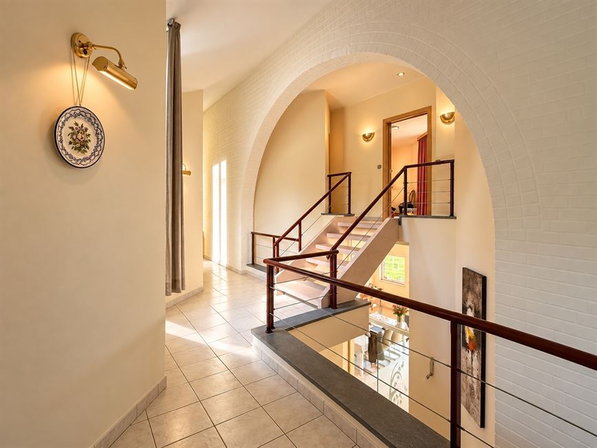 Spacieurse maison 4 chambres sur un magnifique terrain de ± 28 ares !  à 5031 GRAND-LEEZ - Réf. 13646