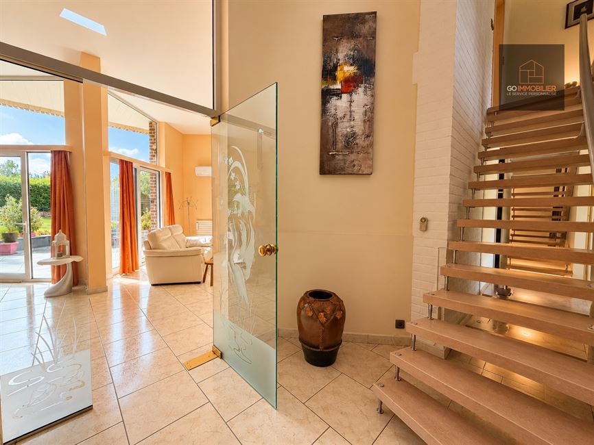 Spacieurse maison 4 chambres sur un magnifique terrain de ± 28 ares !  à 5031 GRAND-LEEZ - Réf. 13645