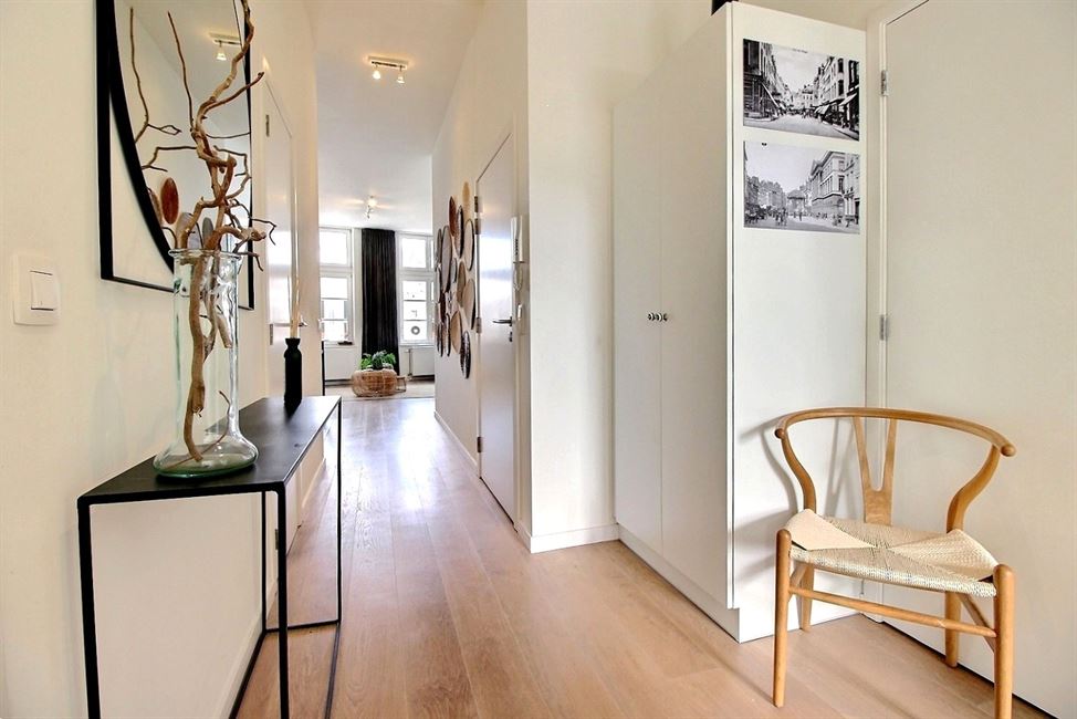 NAMUR HISTORIQUE – APPARTEMENT MEUBLÉ 2 CH. ± 73 M² à 5000 NAMUR - Réf. 13657