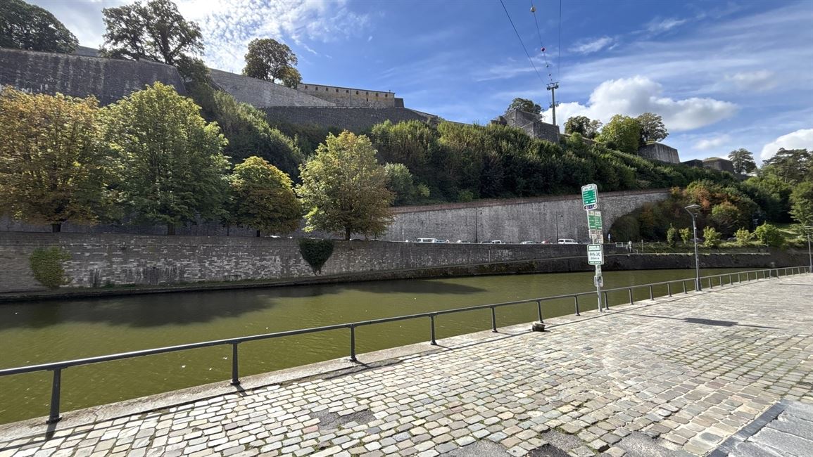 NAMUR HISTORIQUE – APPARTEMENT MEUBLÉ 2 CH. ± 73 M² à 5000 NAMUR - Réf. 13657