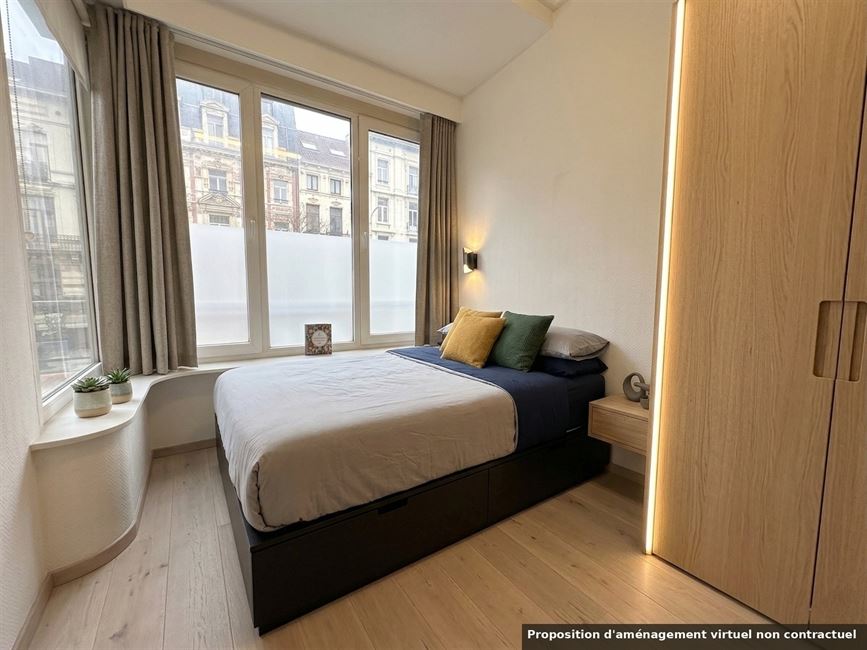 LEMMONNIER - Appartement 1ch + bureaux idéal pour investisseur ou 1er achat ! à 1000 BRUXELLES - Réf. 13659