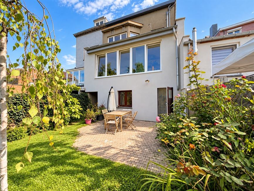 Appartement 3 chambres avec jardin au centre de Court-Saint-Etienne!