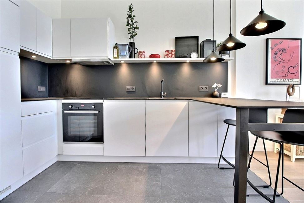 NAMUR HISTORIQUE – APPARTEMENT MEUBLÉ 2 CH. ± 73 M² à 5000 NAMUR - Réf. 13657
