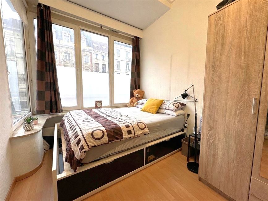 LEMMONNIER - Appartement 1ch + bureaux idéal pour investisseur ou 1er achat ! à 1000 BRUXELLES - Réf. 13659