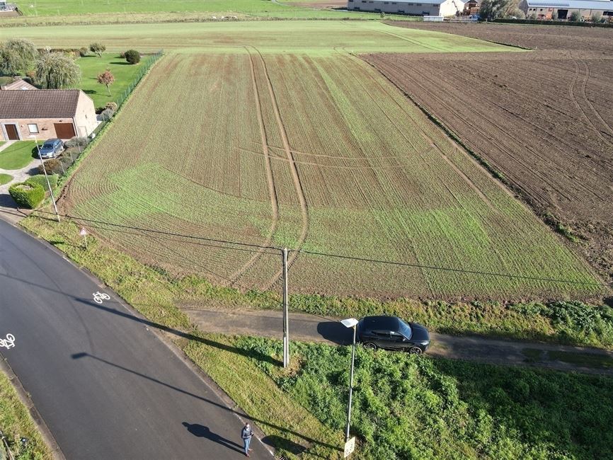 Magnifique terrain à bâtir de presque 50 ares pour construction de une ou deux habitations suivant projet à introduire à la Commune à 1457 TOURINNES-SAINT-LAMBERT - Réf. 13666