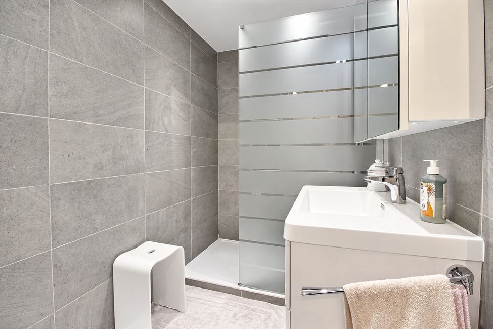 COUP DE COEUR - Magnifique appartemnt 2ch + garage à 1190 FOREST - Réf. 13682