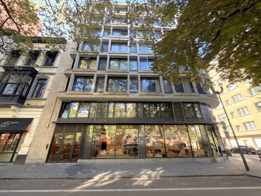 CHÂTELAIN - Appartement 2ch dans un immeuble de haut standing !  à 1050 IXELLES - Réf. 13680