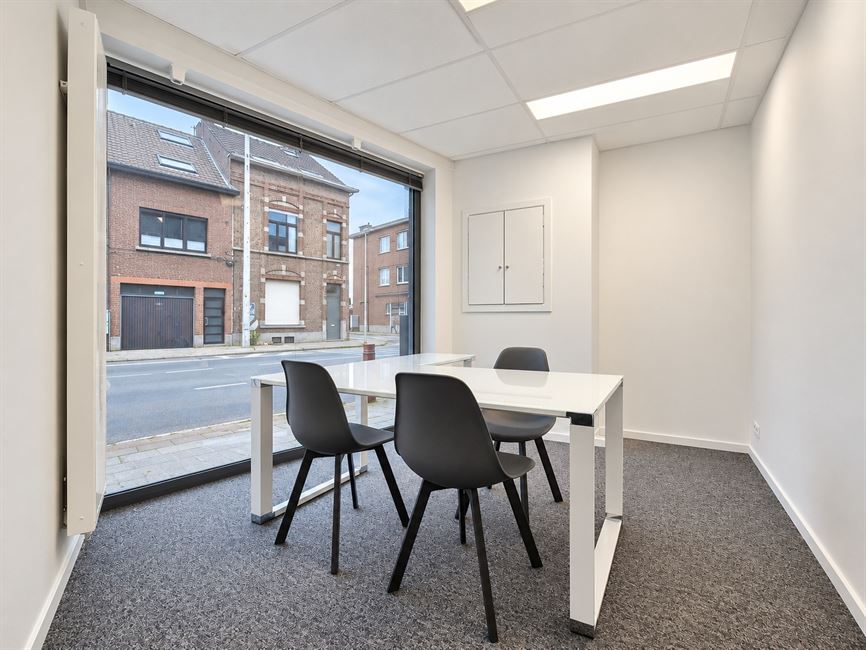 CHAUSSEE DE BRUXELLES - Bureaux de +-140m² à 1410 WATERLOO - Réf. 13697