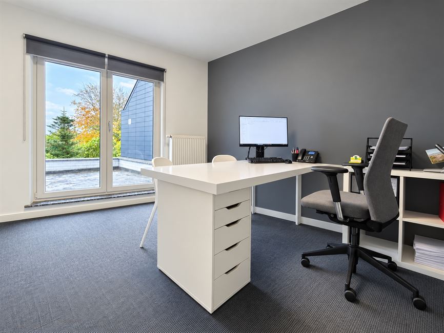 CHAUSSEE DE BRUXELLES - Bureaux de +-140m² à 1410 WATERLOO - Réf. 13697