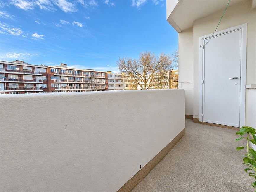COUP DE COEUR - Magnifique appartemnt 2ch + garage à 1190 FOREST - Réf. 13682