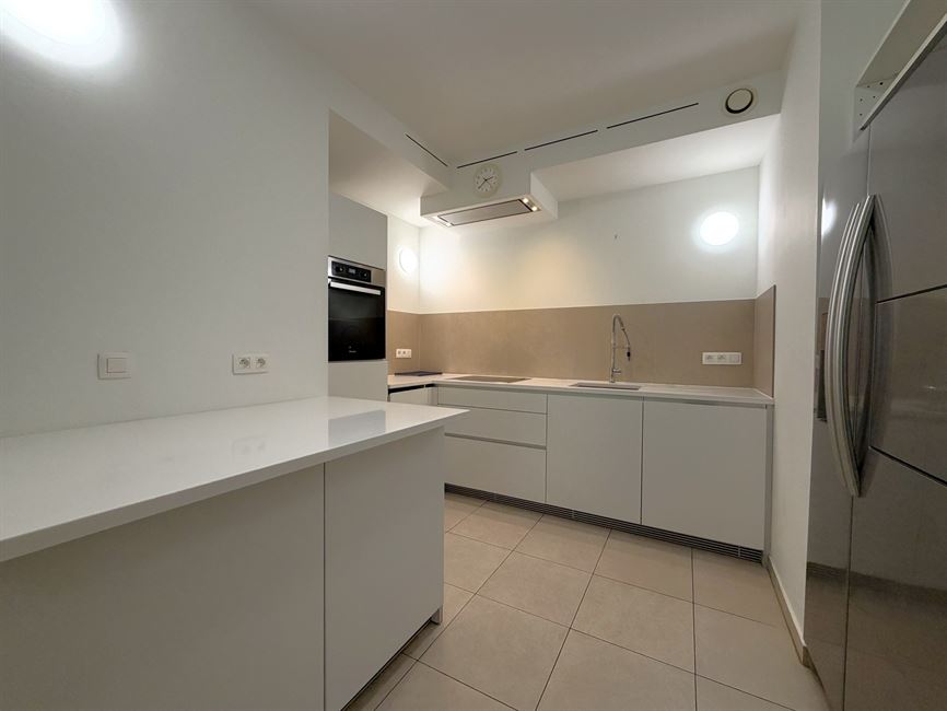 CHÂTELAIN - Appartement 2ch dans un immeuble de haut standing !  à 1050 IXELLES - Réf. 13680