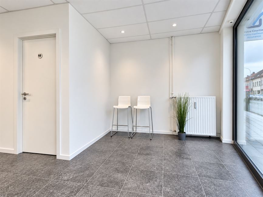 CHAUSSEE DE BRUXELLES - Bureaux de +-140m² à 1410 WATERLOO - Réf. 13697