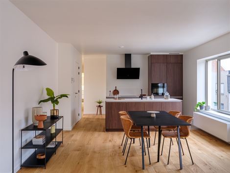 Luxueus gerenoveerd appartement op een boogscheut van Gent-centrum. Dé ideale uitvalsbasis voor young professionals. De renovatie van dit appartement...