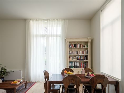 Zeer recent (2022) onderging de voormalige pastorijwoning naast de Sint-Pietersbuiten-kerk een totaalrenovatie. De authentieke buitengevel bleef bewaa...