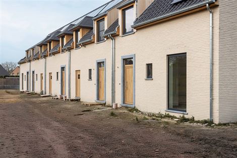 Op een uitgelezen locatie waar het authentieke dorpsgevoel van Asper nog primeert ... waar vele wandel- en fietsroutes vertrekken die je leiden door d...