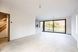 Op een uitgelezen locatie waar het authentieke dorpsgevoel van Asper nog primeert ... waar vele wandel- en fietsroutes vertrekken die je leiden door d...