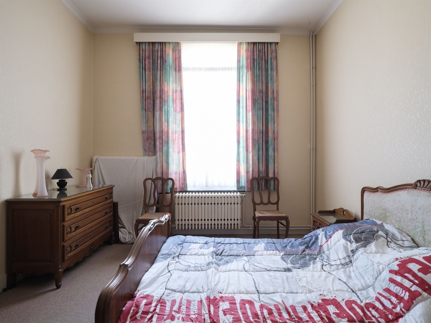 Renovatieplicht niet van toepassing omwille van vaststelling als bouwkundig erfgoed.

Centraal gelegen tussen Brussel en Gent én op wandelafstand v...