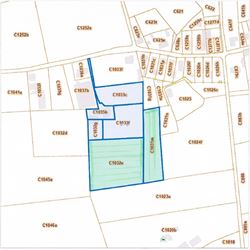 Houd je van landelijke vergezichten en ben je op zoek naar een rustgevende locatie om jouw woondroom te realiseren? Dan is dit een uitgelezen kans.
O...