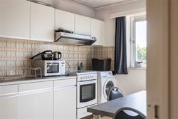 Unieke investeringsopportuniteit in Mariakerke, vlakbij het centrum van Gent.
Gelegen op een charmant pleintje in een populaire en residentiële buur...