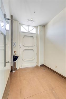 WENST U EEN BEZOEK? SURF NAAR ONZE SITE: WWW.INFINIMO.BE > ZOEK DE DESBETREFFENDE EIGENDOM > REGISTREER U VIA DE KNOP ‘PLAN EEN BEZOEK’.
Stap bin...