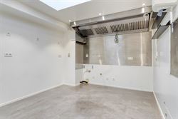 WENST U EEN BEZOEK? SURF NAAR ONZE SITE: WWW.INFINIMO.BE > ZOEK DE DESBETREFFENDE EIGENDOM > REGISTREER U VIA DE KNOP ‘PLAN EEN BEZOEK’.
In het h...