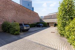 WENST U EEN BEZOEK? SURF NAAR ONZE SITE: WWW.INFINIMO.BE > ZOEK DE DESBETREFFENDE EIGENDOM > REGISTREER U VIA DE KNOP ‘PLAN EEN BEZOEK’.
Dit geze...