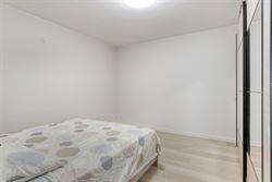 In de Deerlijksestraat 17 te Kortrijk bevindt zich deze verrassend ruime en instapklare gesloten bebouwing met conforme elektriciteit en een gunstig E...