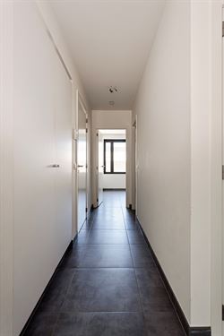 WENST U EEN BEZOEK? SURF NAAR ONZE SITE: WWW.INFINIMO.BE > ZOEK DE DESBETREFFENDE EIGENDOM > REGISTREER U VIA DE KNOP ‘PLAN EEN BEZOEK’.
Dit geze...