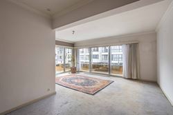 Ben je op zoek naar een rendabele investering met een uitstekende ligging én groeipotentieel? Dan is deze veelzijdige opbrengsteigendom in het centru...