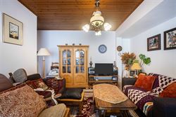 Ben je op zoek naar een rendabele investering met een uitstekende ligging én groeipotentieel? Dan is deze veelzijdige opbrengsteigendom in het centru...