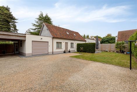 WENST U EEN BEZOEK? SURF NAAR ONZE SITE: WWW.INFINIMO.BE > ZOEK DE DESBETREFFENDE EIGENDOM > REGISTREER U VIA DE KNOP ‘PLAN EEN BEZOEK’.
In een r...