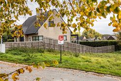 In een rustige, charmante straat in Hillegem (Diepestraat), op wandelafstand van de dorpskern en de kerk, vind je dit prachtig perceel bouwgrond van 7...