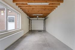 WENST U EEN BEZOEK? SURF NAAR ONZE SITE: WWW.INFINIMO.BE > ZOEK DE DESBETREFFENDE EIGENDOM > REGISTREER U VIA DE KNOP ‘PLAN EEN BEZOEK’.
Op een r...