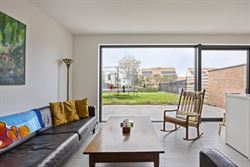 WENST U EEN BEZOEK? SURF NAAR ONZE SITE: WWW.INFINIMO.BE > ZOEK DE DESBETREFFENDE EIGENDOM > REGISTREER U VIA DE KNOP ‘PLAN EEN BEZOEK’.
Zeer rec...