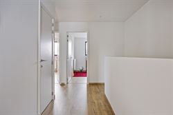 WENST U EEN BEZOEK? SURF NAAR ONZE SITE: WWW.INFINIMO.BE > ZOEK DE DESBETREFFENDE EIGENDOM > REGISTREER U VIA DE KNOP ‘PLAN EEN BEZOEK’.
Zeer rec...