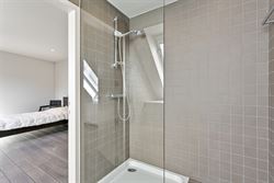 WENST U EEN BEZOEK? SURF NAAR ONZE SITE: WWW.INFINIMO.BE > ZOEK DE DESBETREFFENDE EIGENDOM > REGISTREER U VIA DE KNOP ‘PLAN EEN BEZOEK’.
In het c...