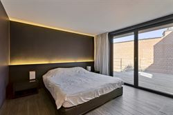 WENST U EEN BEZOEK? SURF NAAR ONZE SITE: WWW.INFINIMO.BE > ZOEK DE DESBETREFFENDE EIGENDOM > REGISTREER U VIA DE KNOP ‘PLAN EEN BEZOEK’.
In het c...