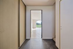 WENST U EEN BEZOEK? SURF NAAR ONZE SITE: WWW.INFINIMO.BE > ZOEK DE DESBETREFFENDE EIGENDOM > REGISTREER U VIA DE KNOP ‘PLAN EEN BEZOEK’.
In een u...