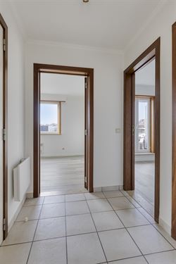 WENST U EEN BEZOEK? SURF NAAR ONZE SITE: WWW.INFINIMO.BE > ZOEK DE DESBETREFFENDE EIGENDOM > REGISTREER U VIA DE KNOP ‘PLAN EEN BEZOEK’.
Dit leuk...