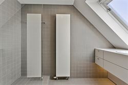 WENST U EEN BEZOEK? SURF NAAR ONZE SITE: WWW.INFINIMO.BE > ZOEK DE DESBETREFFENDE EIGENDOM > REGISTREER U VIA DE KNOP ‘PLAN EEN BEZOEK’.
In het c...