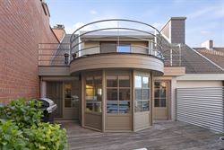 WENST U EEN BEZOEK? SURF NAAR ONZE SITE: WWW.INFINIMO.BE > ZOEK DE DESBETREFFENDE EIGENDOM > REGISTREER U VIA DE KNOP ‘PLAN EEN BEZOEK’.
In het c...