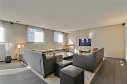 WENST U EEN BEZOEK? SURF NAAR ONZE SITE: WWW.INFINIMO.BE > ZOEK DE DESBETREFFENDE EIGENDOM > REGISTREER U VIA DE KNOP ‘PLAN EEN BEZOEK’.
In het c...