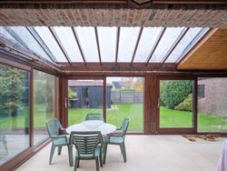 In een rustige doodlopende straat, in een kindvriendelijke woonwijk, vind je deze ruime en instapklare gezinswoning. De lichtrijke leefruimte sluit na...