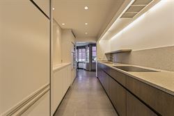 WENST U EEN BEZOEK? SURF NAAR ONZE SITE: WWW.INFINIMO.BE > ZOEK DE DESBETREFFENDE EIGENDOM > REGISTREER U VIA DE KNOP ‘PLAN EEN BEZOEK’.
In het c...