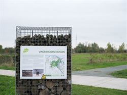 Ontdek deze uitzonderlijk charmante Franse villa in de rustige en residentiële Opperhofstraat in Drongen, op slechts enkele passen van het idyllische...