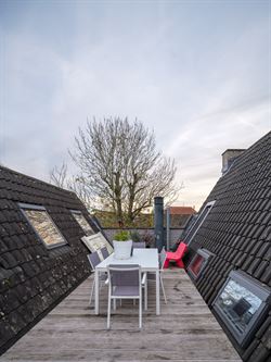 Midden in het centrum van Oudenaarde, op wandelafstand van winkels, restaurants en het station, bevindt zich deze karaktervolle loft waar authenticite...