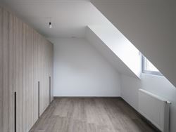 In een rustige en kindvriendelijke buurt vind je deze charmante open bebouwing die hedendaags wooncomfort combineert met een warme, uitnodigende sfeer...